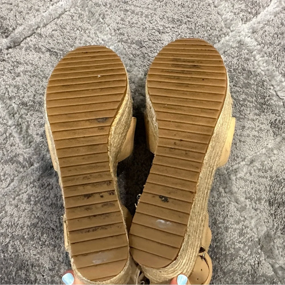 Alice and Olivia Roberta Espadrilles in Tan AS IS